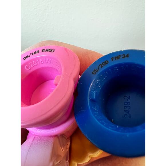 Fisher-Price Little People Camping Adventure with Figures and Camp Chair Works - Picture 5 of 5